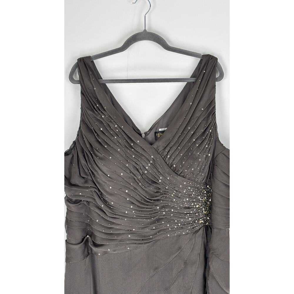 Ignite Evenings Ruched Asymmetric Tiered Gown Dress Dark Moss Womens Size 24W - Picture 3 of 8